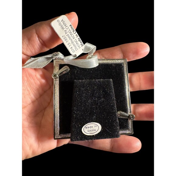 Enamel on metal frame with rhinestones for 2”x2”photo New By Wellco - Picture 4 of 5